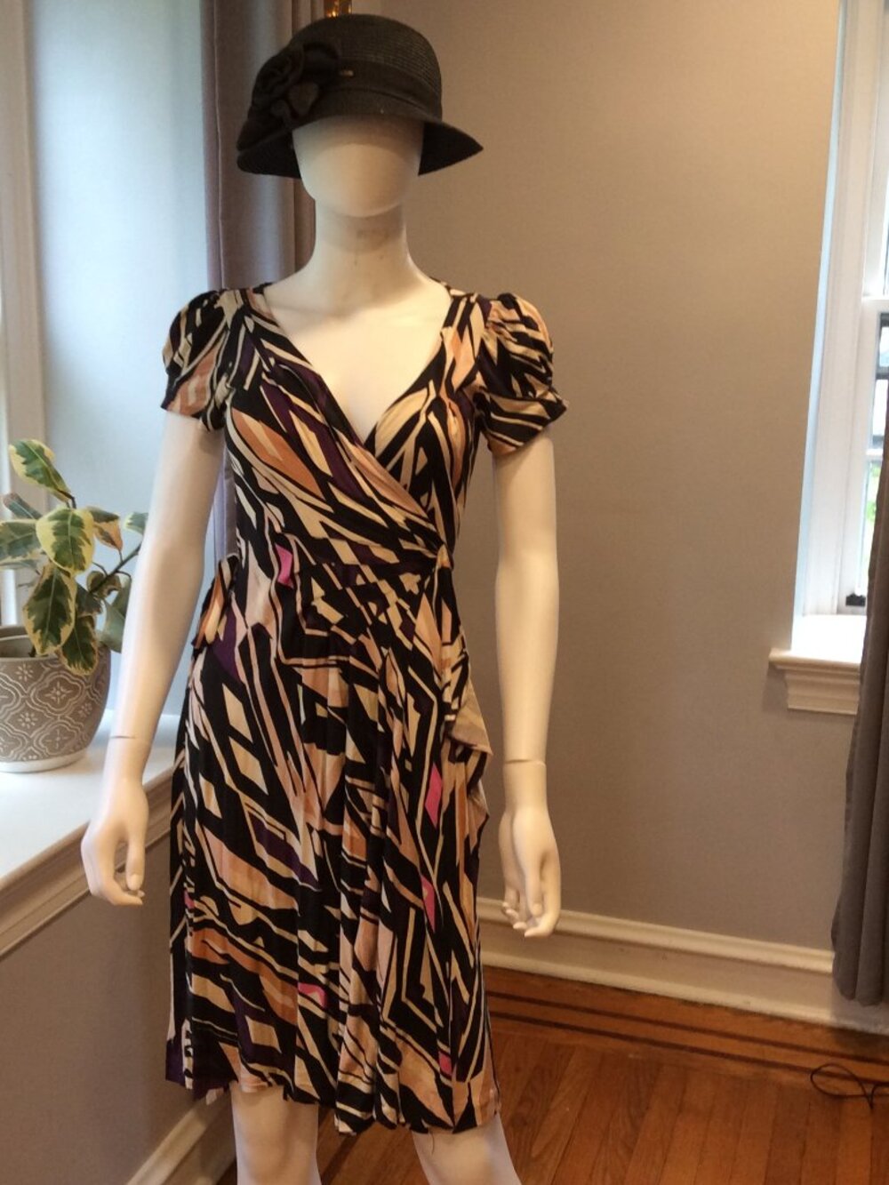 Diane von Furstenberg Abstract Print Wrap Dress Designer Midi Dress - Picture 1 of 3